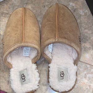 UGG Chestnut Slippers with Soft White Lining